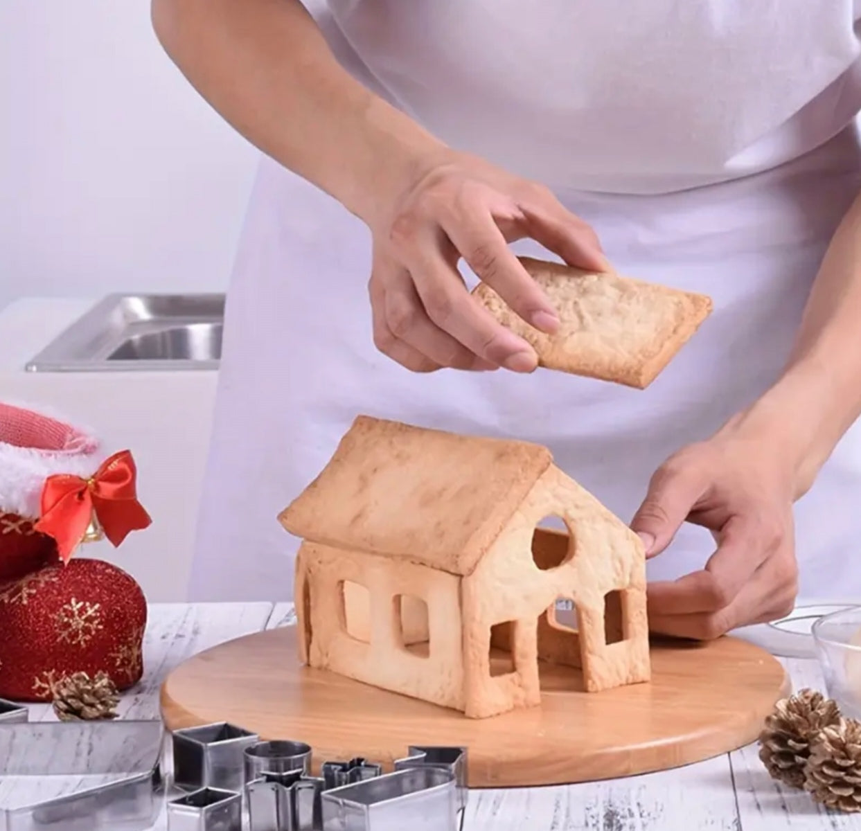 Gingerbread House Cookie Cutter Set Large